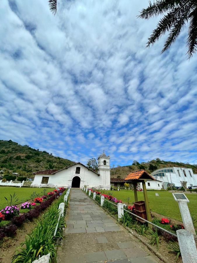 Dreams Lodge Orosi Cartago Bagian luar foto