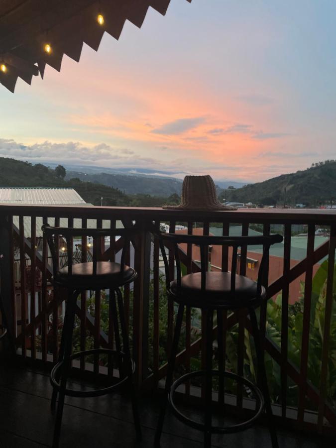 Dreams Lodge Orosi Cartago Bagian luar foto